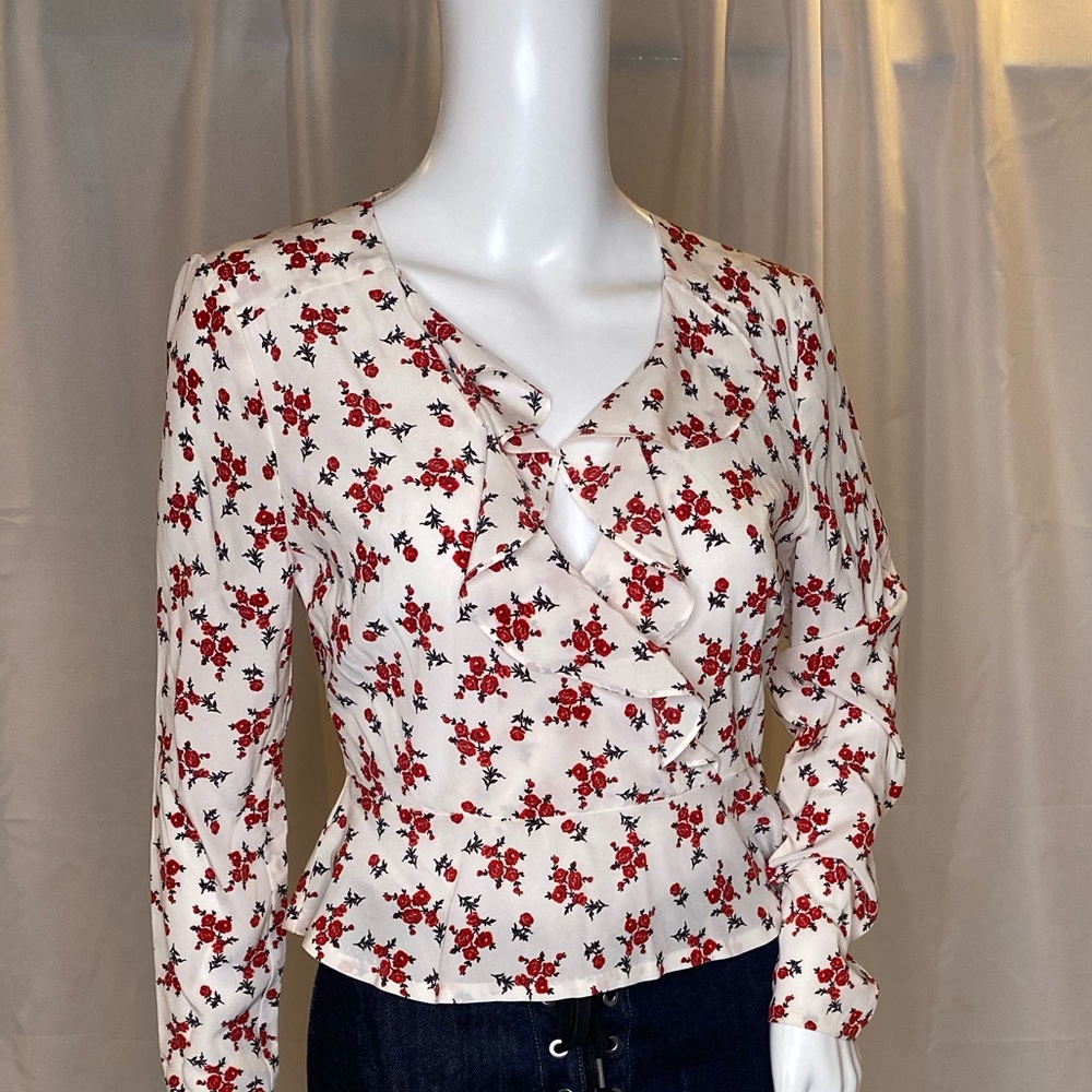 Flower blossom blouse